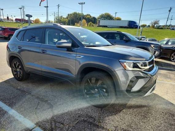 VOLKSWAGEN TAOS 4MOTION 2024 3VV4X7B22RM096567 image VOLKSWAGEN TAOS 4MOTION 2024 3VV4X7B22RM096567 image